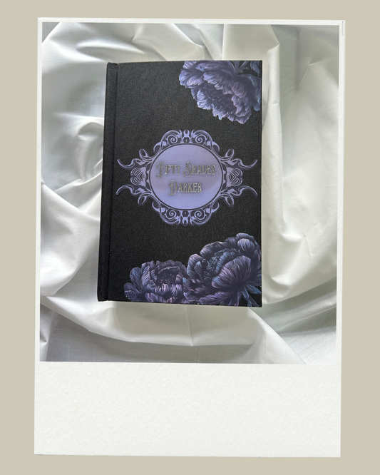 Fifty Shades Darker - E. L. James