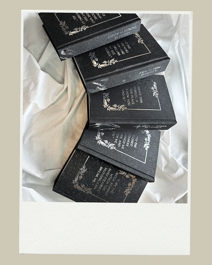 A Court of Thorns and Roses Series - Sarah J. Maas | Night Court Editions