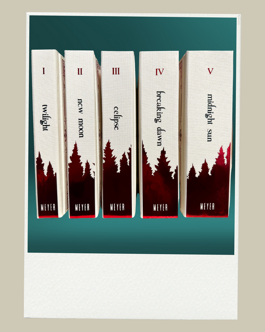The Twilight Saga & Midnight Sun - Stephenie Meyer